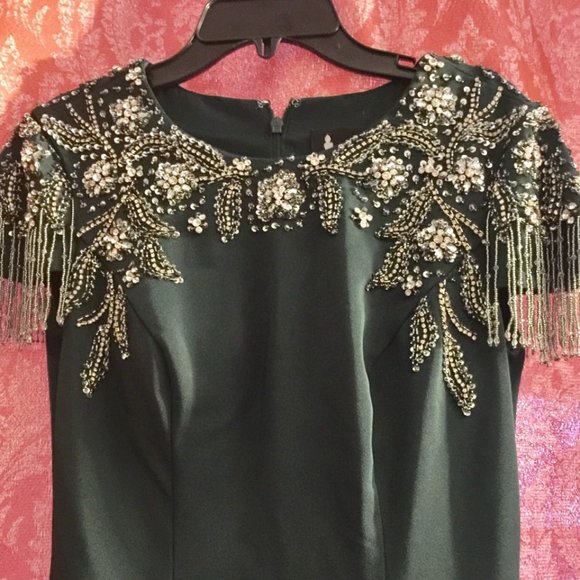 Mac Duggal Dresses & Skirts - Mac Duggal deep emerald green embellished beaded silver column cap sleeve gown 2